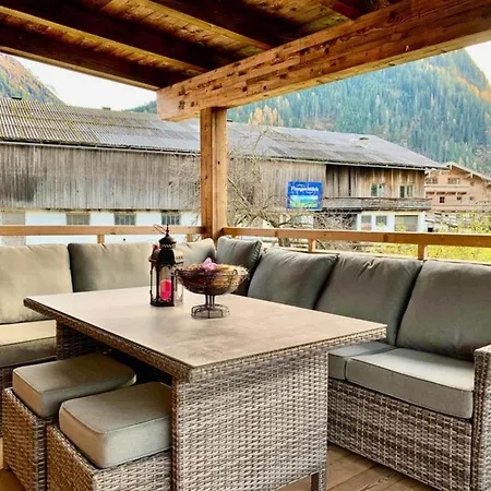 In Neukirchen Near Arena Wildkogel, Cleaning Included Daire